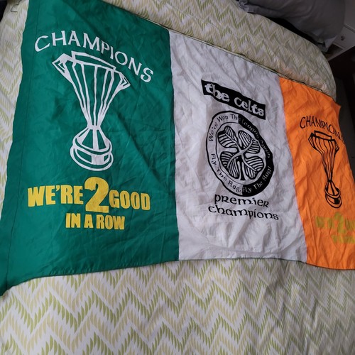 Celtic ireland tricolour - &,